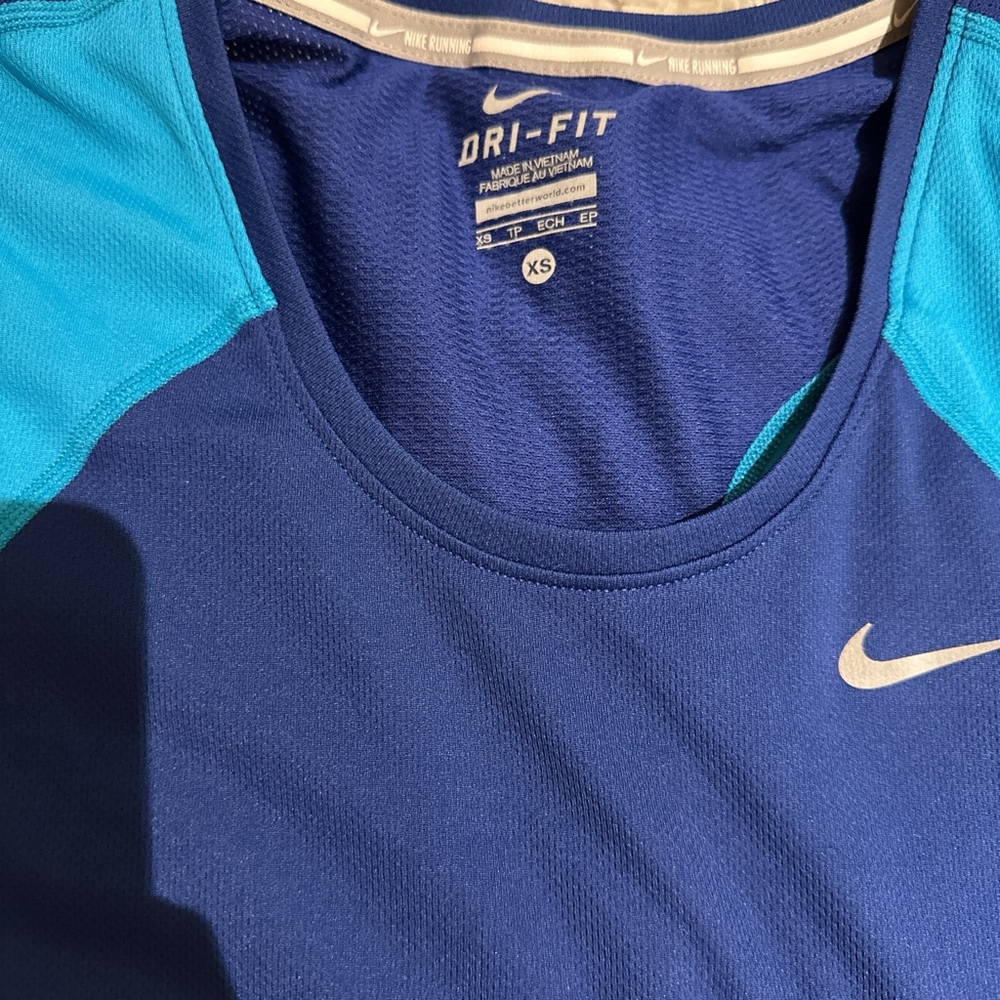 Nike Women's Blue and Teal Dri-FIT Top